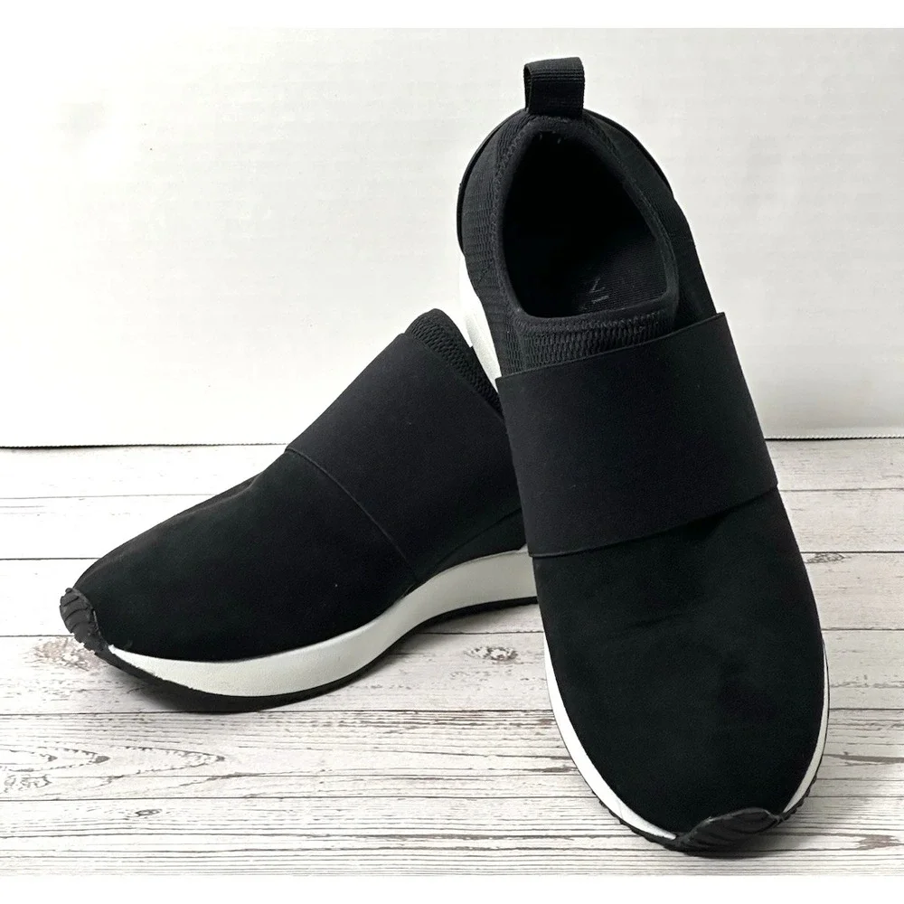 Alfani Step‎ In Flex Sneakers Black Pull-on Size 8.5 Women's Black Sneakers